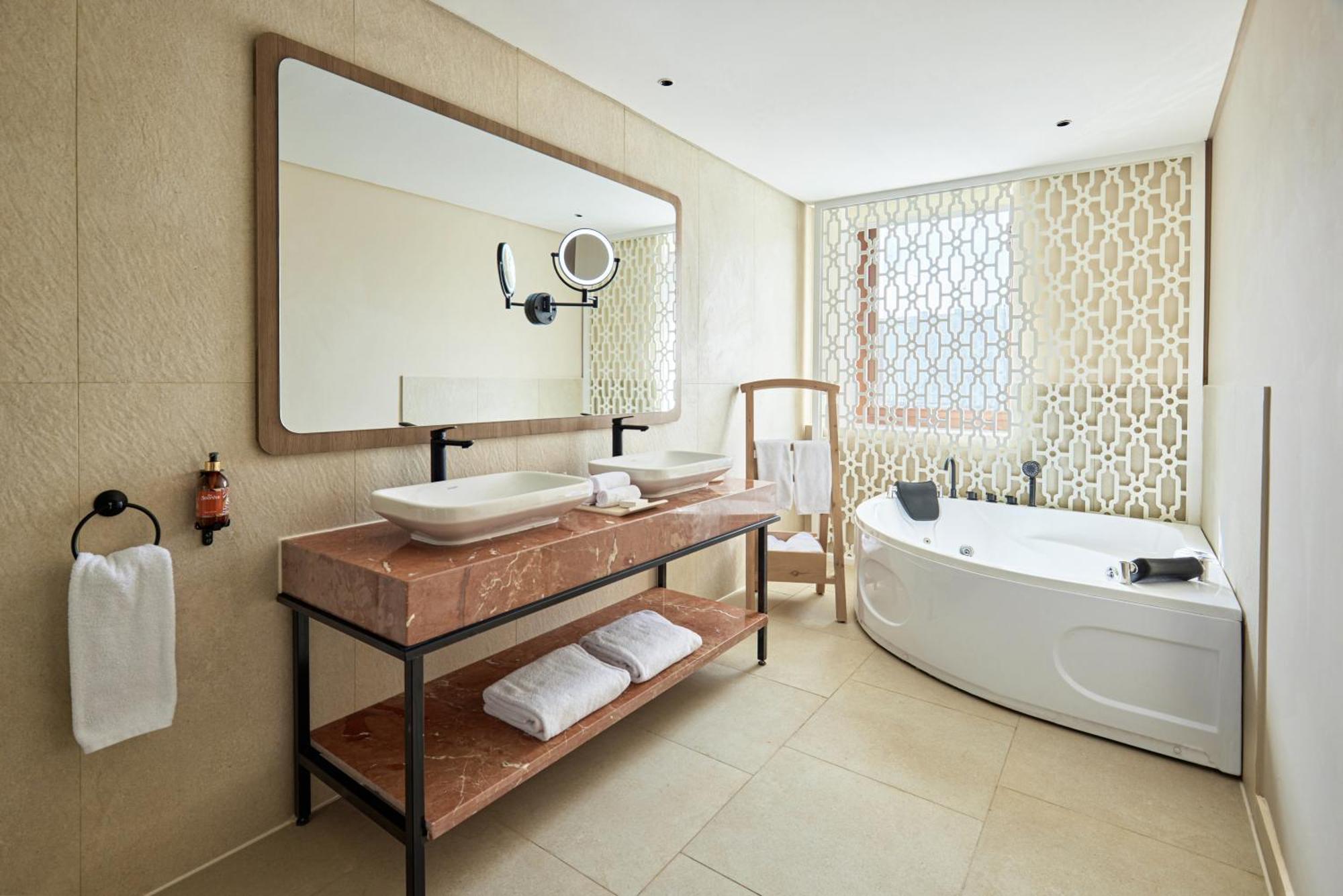 Hyatt Centric Cairo West Hotel Abu Rawwash Exterior photo
